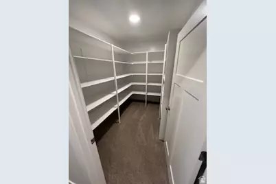 677 E 800 S St S, Springville, UT 84663 - Photo 17