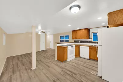 1200 E El Sendero Cir S, Salt Lake City, UT 84117 - Photo 3