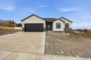 258 E 250 S, Richmond, UT 84333 - Photo 3