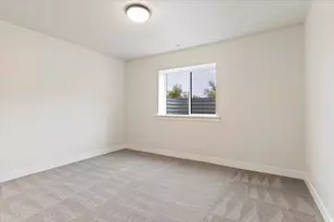 442 W Randys Ct, Farmington, UT 84025 - Photo 39