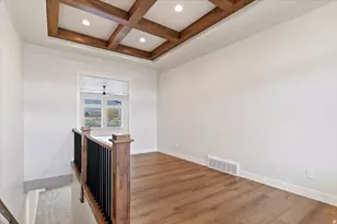 442 W Randys Ct, Farmington, UT 84025 - Photo 5