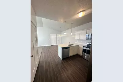 1831 W Newcastle Ln #D302, Saratoga Springs, UT 84045 - Photo 9