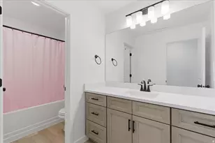 4896 S Snarr Haven Ct W, Taylorsville, UT 84129 - Photo 29