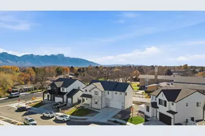 4896 S Snarr Haven Ct W, Taylorsville, UT 84129 - Photo 47