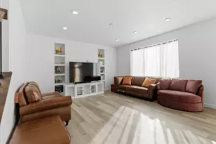 4896 S Snarr Haven Ct W, Taylorsville, UT 84129 - Photo 7