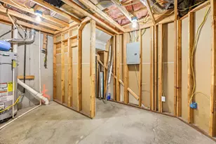 1548 W Cabernet Dr, Bluffdale, UT 84065 - Photo 33