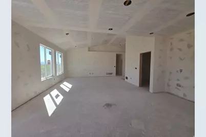 9310 N 5600 W #4, Elwood, UT 84337 - Photo 5