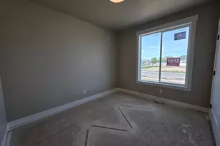 5583 W 9400 N, Elwood, UT 84337 - Photo 13