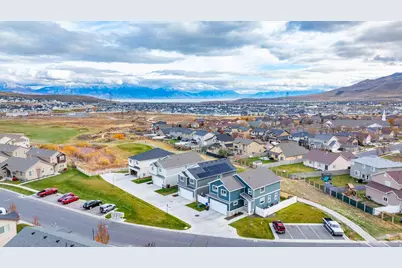 3772 E Cunninghill Dr, Eagle Mountain, UT 84005 - Photo 31