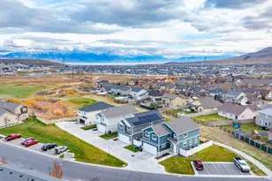 3772 E Cunninghill Dr, Eagle Mountain, UT 84005 - Photo 31