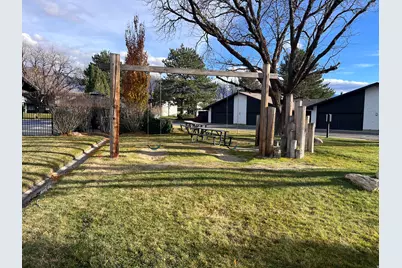 4953 S Eastridge Ln #143, Salt Lake City, UT 84117 - Photo 35