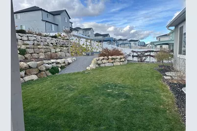 2887 S Greenhead Dr W, Saratoga Springs, UT 84045 - Photo 3