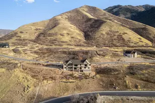 204 S Troy St, Mapleton, UT 84664 - Photo 53