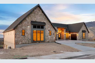 204 S Troy St, Mapleton, UT 84664 - Photo 45