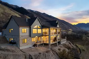 204 S Troy St, Mapleton, UT 84664 - Photo 61