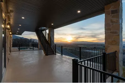 204 S Troy St, Mapleton, UT 84664 - Photo 41