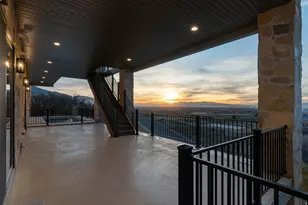 204 S Troy St, Mapleton, UT 84664 - Photo 41