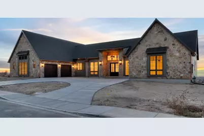 204 S Troy St, Mapleton, UT 84664 - Photo 47