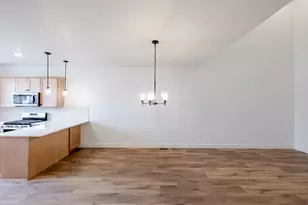 786 N Danverse Dr, Saratoga Springs, UT 84045 - Photo 3