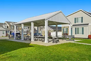 685 N 220 E, Salem, UT 84653 - Photo 23