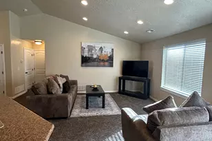 472 E 640 S, Vernal, UT 84078 - Photo 11