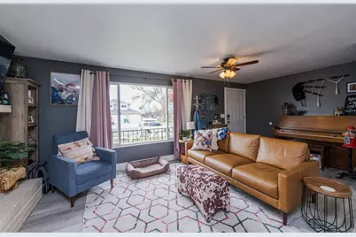 5578 S 3450 W, Roy, UT 84067 - Photo 9