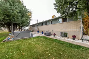 5578 S 3450 W, Roy, UT 84067 - Photo 37