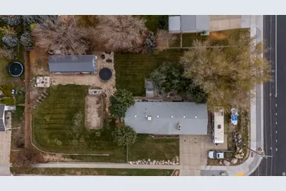 5578 S 3450 W, Roy, UT 84067 - Photo 5