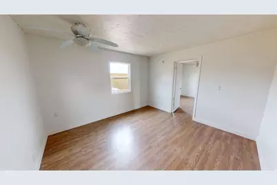 715 E Liberty Bell Ct, Big Water, UT 84741 - Photo 13