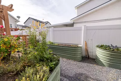 589 E Green Springs Way, South Weber, UT 84405 - Photo 33