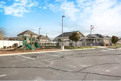 2444 N Hooded Crane Cir #11, Clinton, UT 84015 - Photo 33