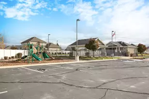 2444 N Hooded Crane Circle, Clinton, UT 84015 - Photo 33