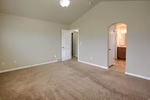 2444 N Hooded Crane Circle, Clinton, UT 84015 - Photo 15