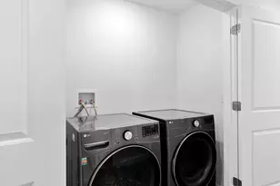 8552 W Bowie Dr S, Magna, UT 84044 - Photo 25