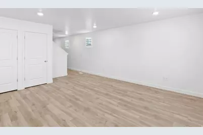 8552 W Bowie Dr S, Magna, UT 84044 - Photo 3