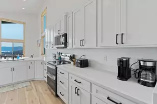 3042 S Chukar Dr, Garden City, UT 84028 - Photo 9