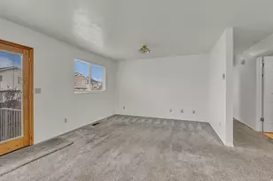 1445 N 2925 W, Layton, UT 84041 - Photo 15