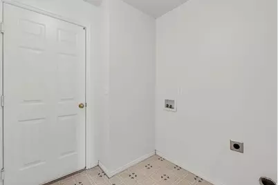 1445 N 2925 W, Layton, UT 84041 - Photo 17