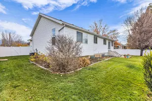 1445 N 2925 W, Layton, UT 84041 - Photo 29