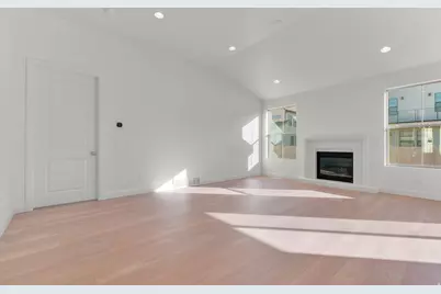 5093 W Crimson Oak Ln, Highland, UT 84003 - Photo 13