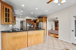 125 S Buckingham Dr, Providence, UT 84332 - Photo 13