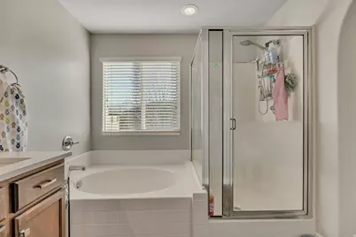 1066 N Bellingham Ct W, North Salt Lake, UT 84054 - Photo 19