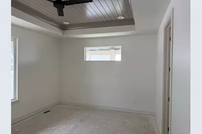 2132 N 725 W, Centerville, UT 84014 - Photo 13