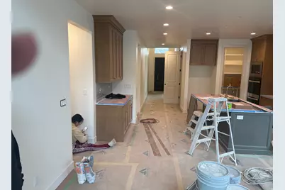 2132 N 725 W, Centerville, UT 84014 - Photo 15