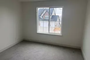 2132 N 725 W, Centerville, UT 84014 - Photo 17