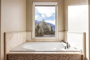 3149 E 10000 S, Sandy, UT 84092 - Photo 35