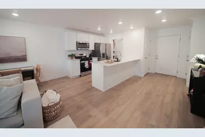 1737 S Devils Garden Ln, Washington, UT 84780 - Photo 7