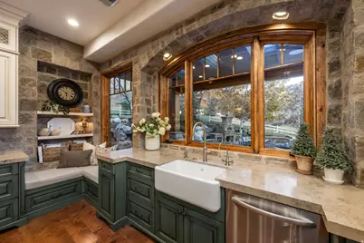 2091 Windsor Park Cir, Bountiful, UT 84010 - Photo 15