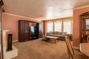 261 W Park Ln N, Centerville, UT 84014 - Photo 3