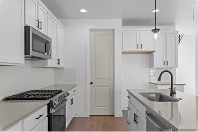 5034 W Green Ash Ln, Highland, UT 84003 - Photo 11